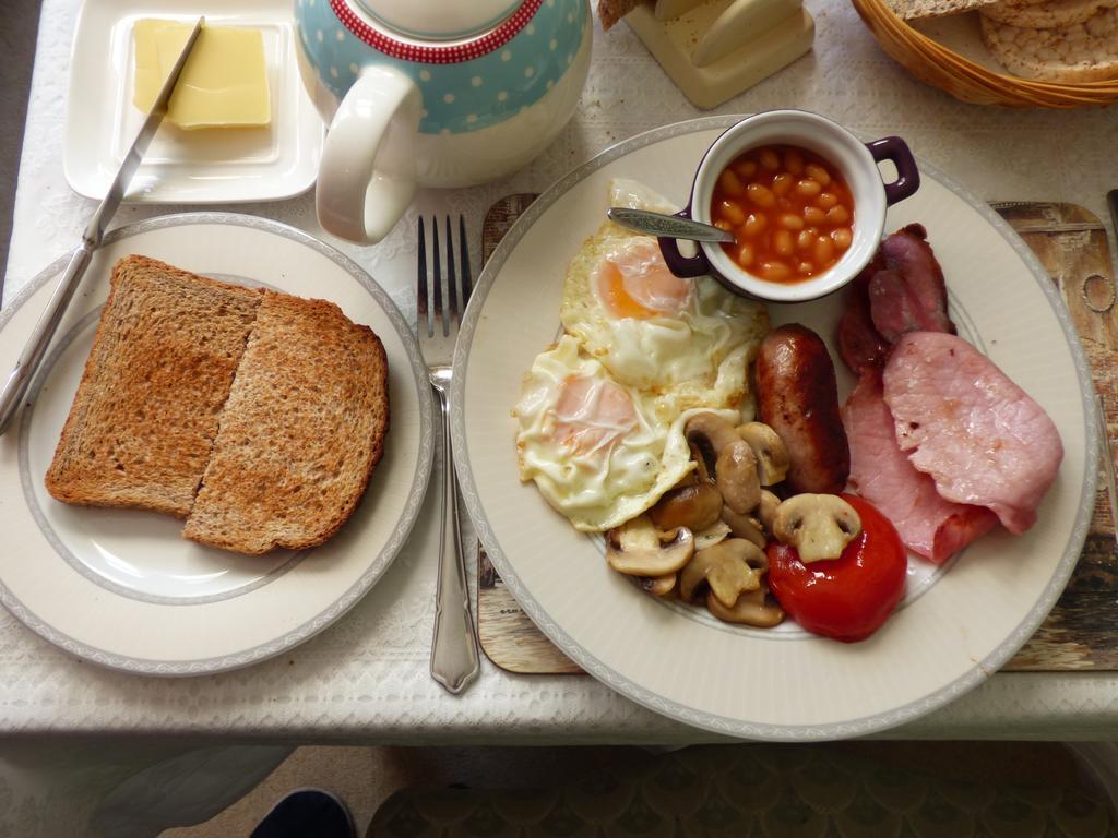 Brayscroft House Hotel Eastbourne Bagian luar foto