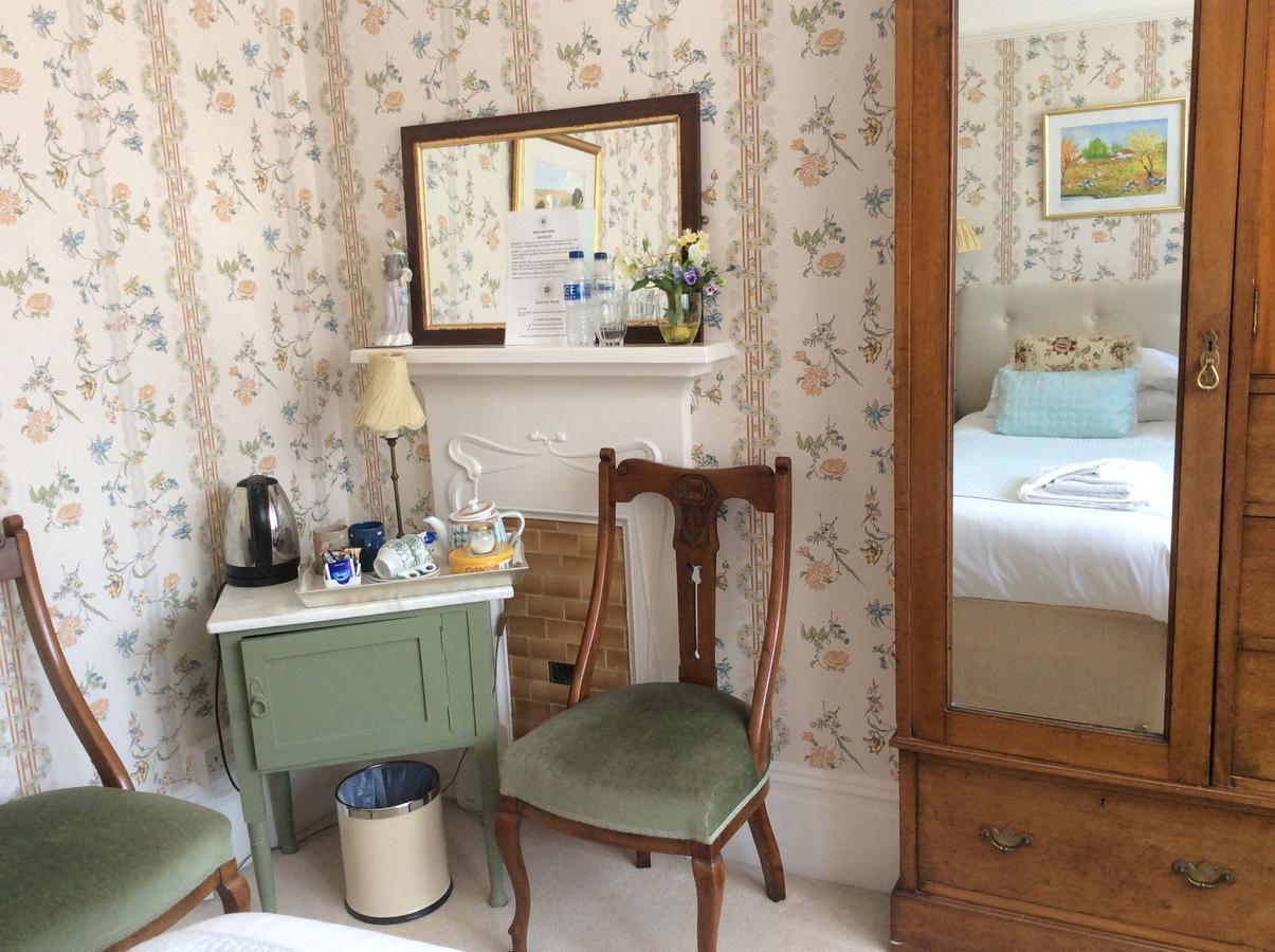 Brayscroft House Hotel Eastbourne Bagian luar foto