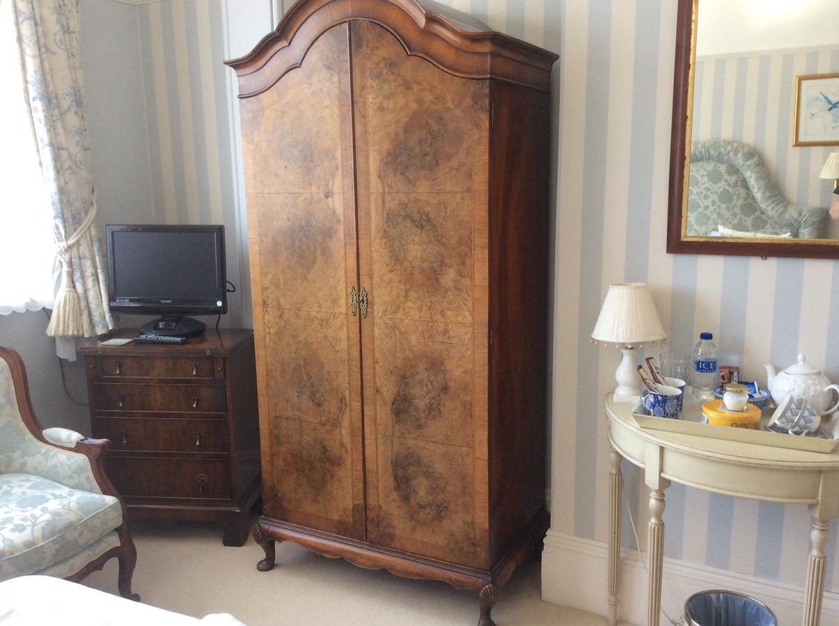 Brayscroft House Hotel Eastbourne Bagian luar foto